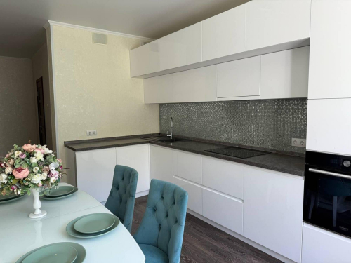 Продажа 2-комн квартиры Дзержинского улица, 24