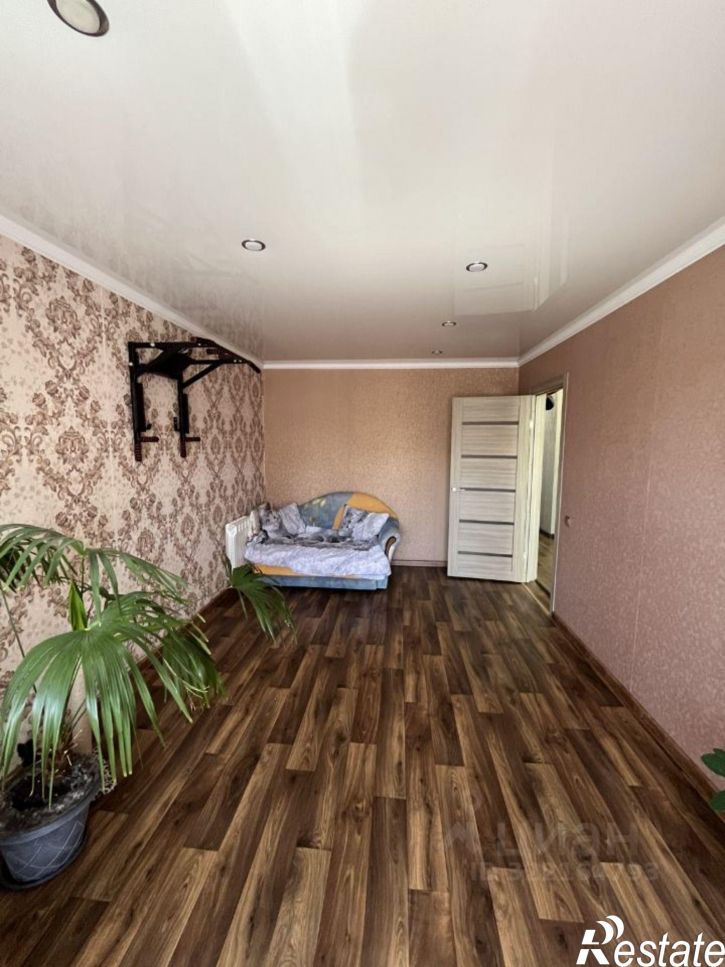 3-комн квартира Приморский б-р, 20,  д. 20