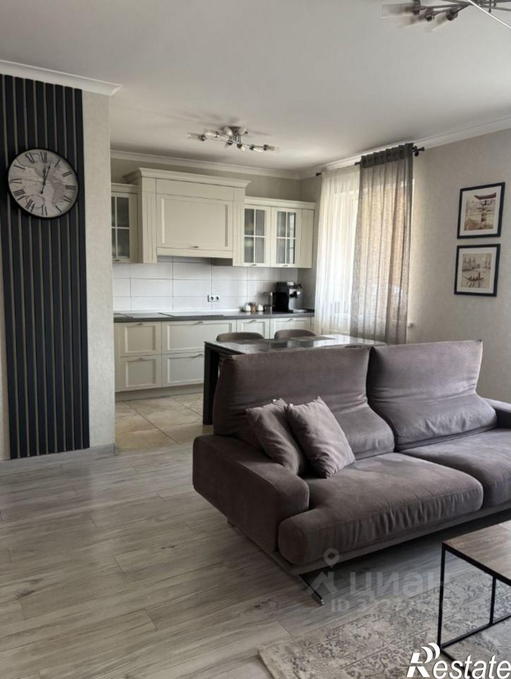 3-комн квартира ул 40 лет Победы, 15,  д. 15