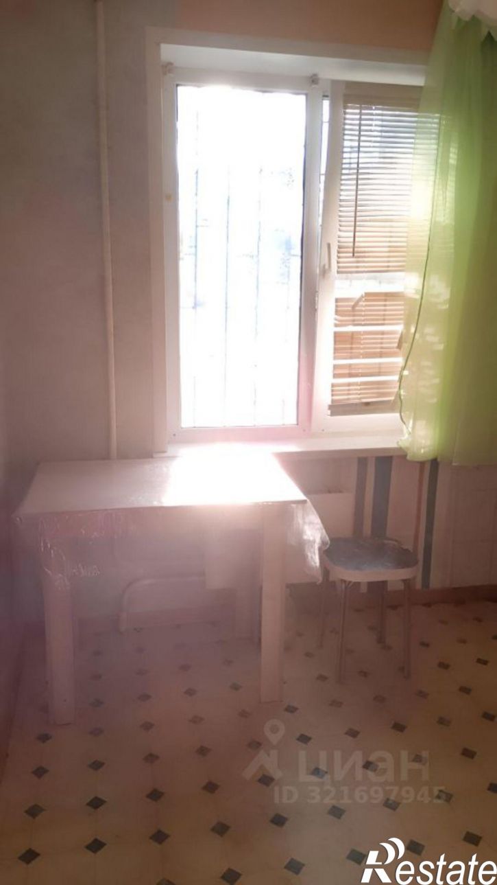 3-комн квартира ул Революционная, 4,  д. 4