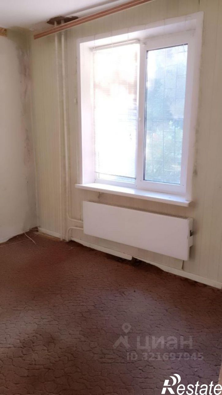 3-комн квартира ул Революционная, 4,  д. 4