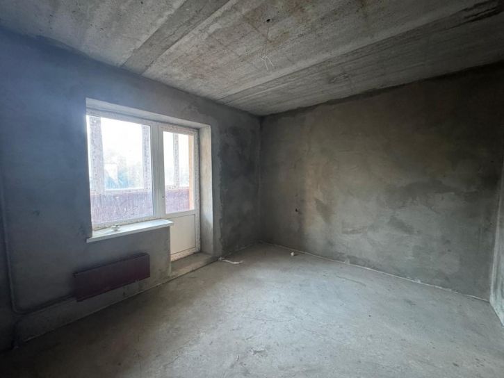 3-комн квартира 40 лет Победы улица, 104А