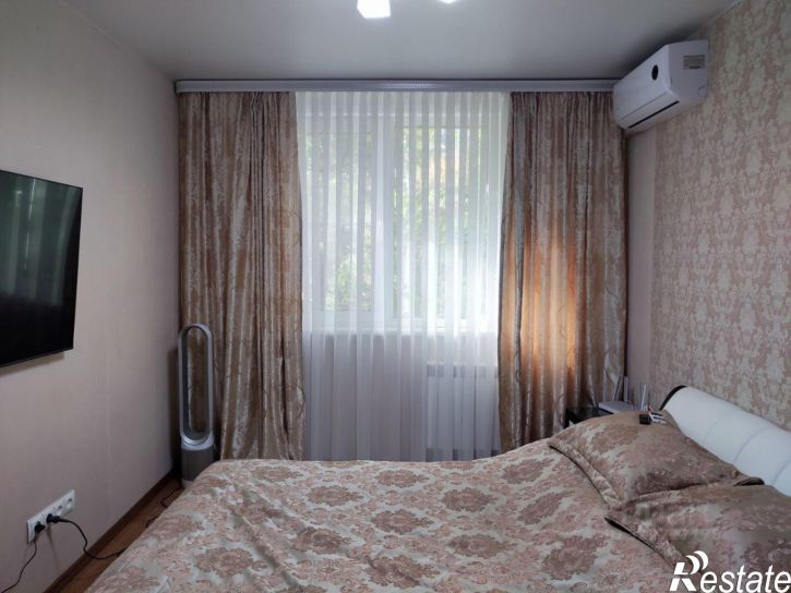 3-комн квартира Приморский б-р, 38,  д. 38