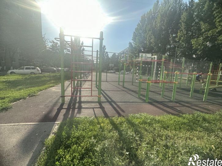 2-комн квартира ул 70 лет Октября, 22,  д. 22