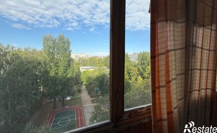 3-комн квартира Приморский б-р, 12,  д. 12