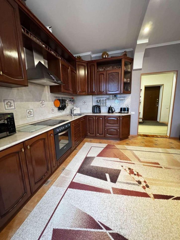 3-комн квартира Приморский бульвар, 15