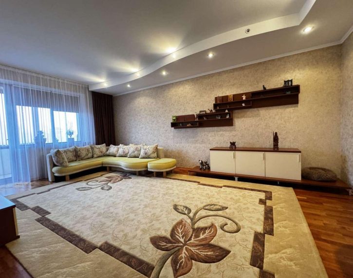 3-комн квартира Приморский бульвар, 15