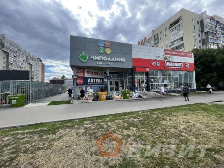 Торговое помещение 70 лет Октября улица, 5а