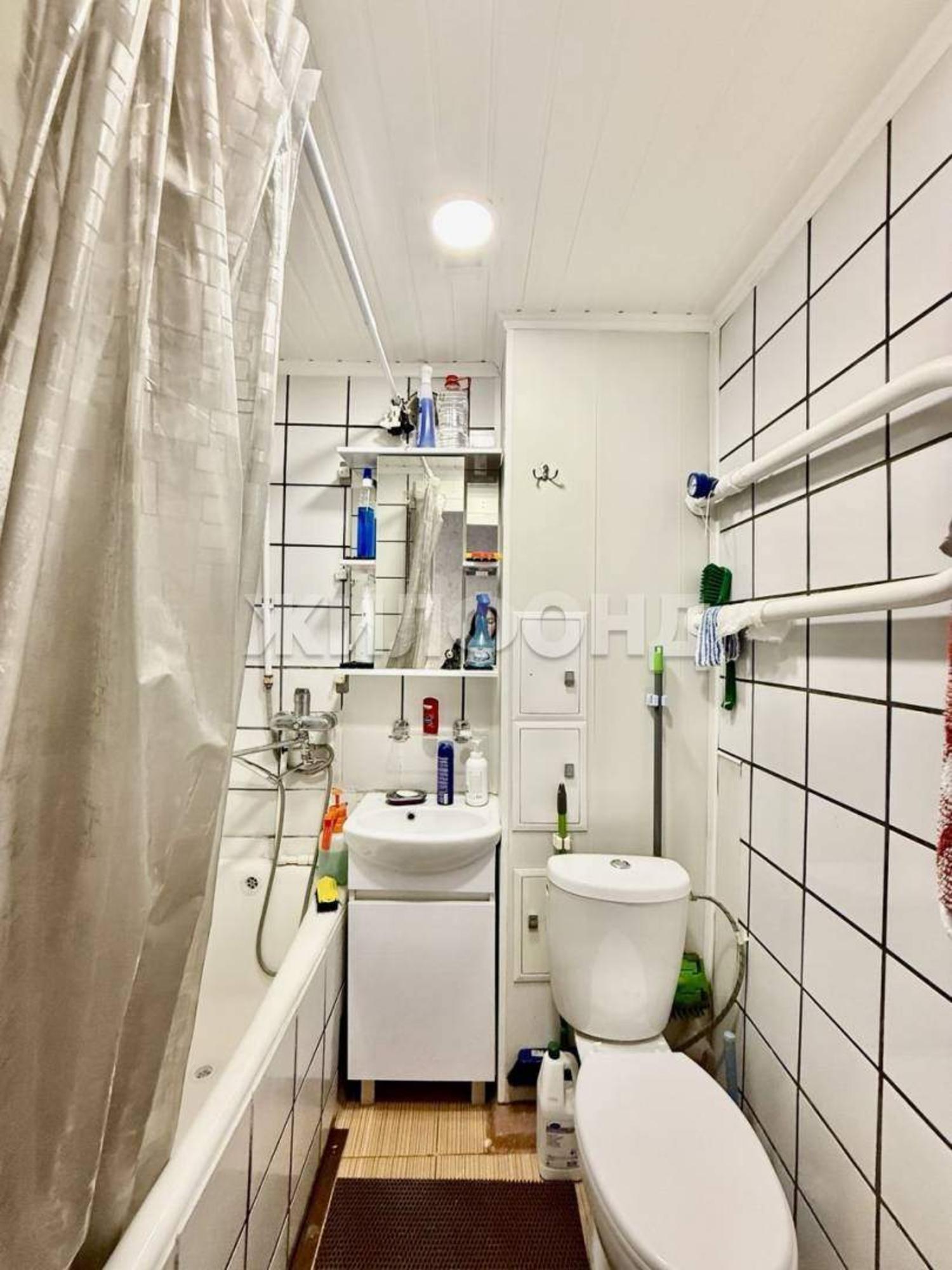 Купить квартиру за 3 708 000 рублей на Ворошилова улица, д.10