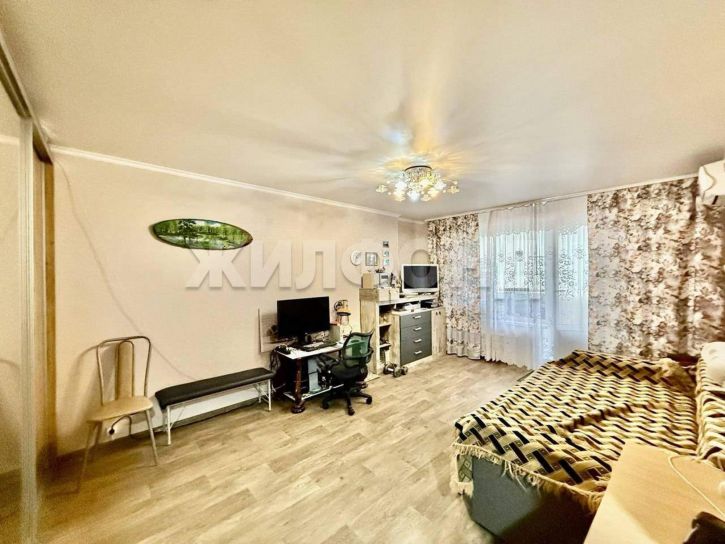 1-комн квартира Ворошилова улица, д.10