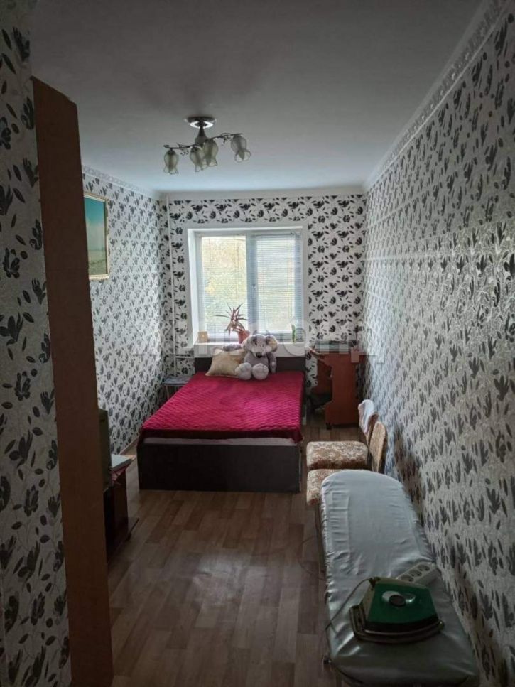 3-комн квартира Горького улица, д.40