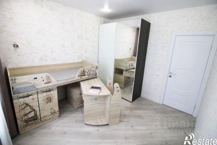 3-комн квартира ул 70 лет Октября, 50,  д. 50