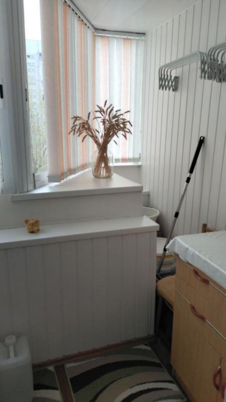 3-комн квартира Офицерская, 7