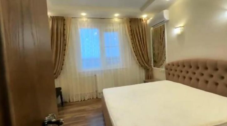 2-комн квартира Приморский б-р, 57