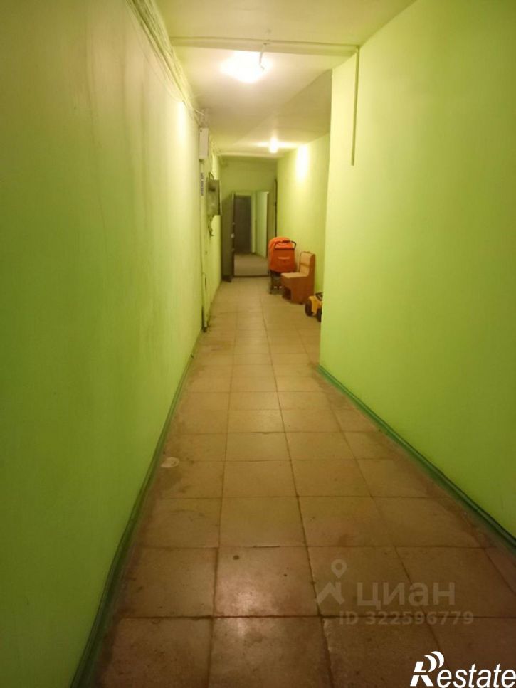 2-комн квартира улица Баныкина, 70,  д. 70