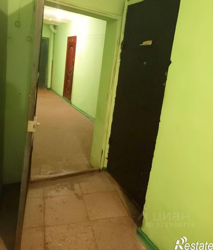 2-комн квартира улица Баныкина, 70,  д. 70