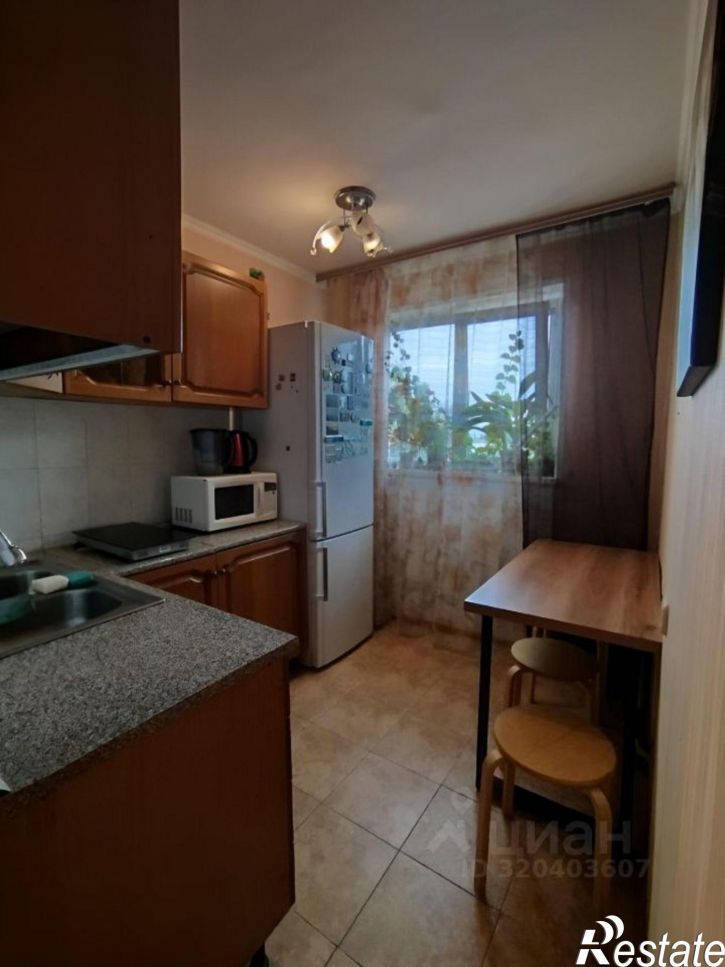 3-комн квартира б-р Луначарского, 14,  д. 14