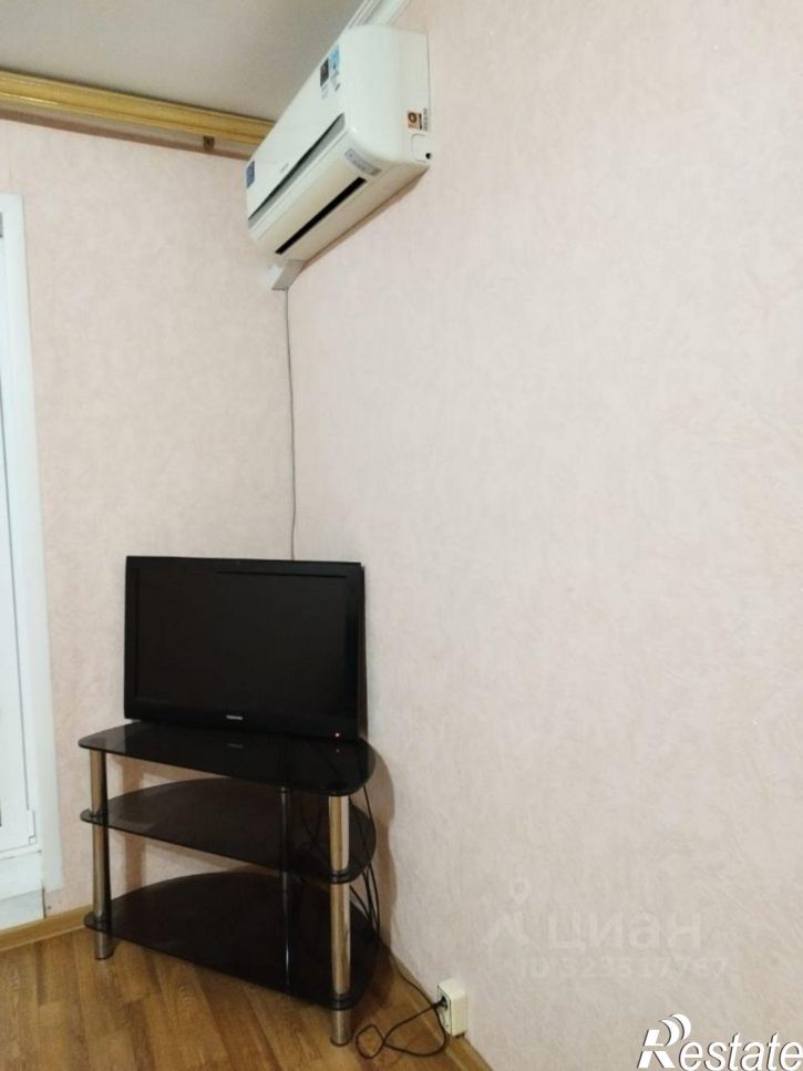 1-комн квартира б-р Луначарского, 10,  д. 10