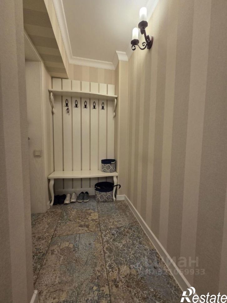 3-комн квартира Цветной б-р, 10,  д. 10