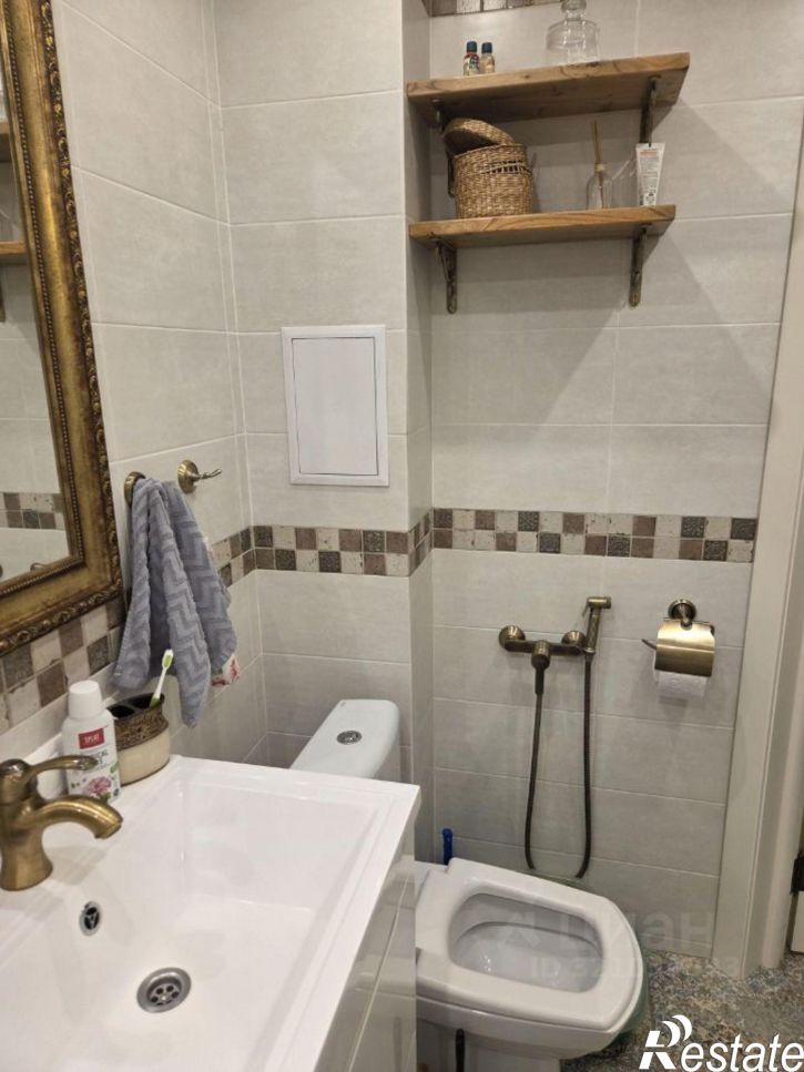 3-комн квартира Цветной б-р, 10,  д. 10