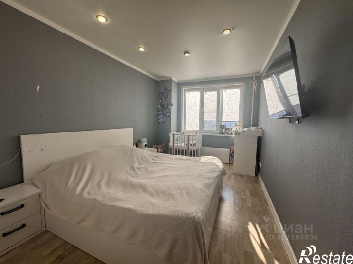 3-комн квартира Ленинградская улица, 68,  д. 68