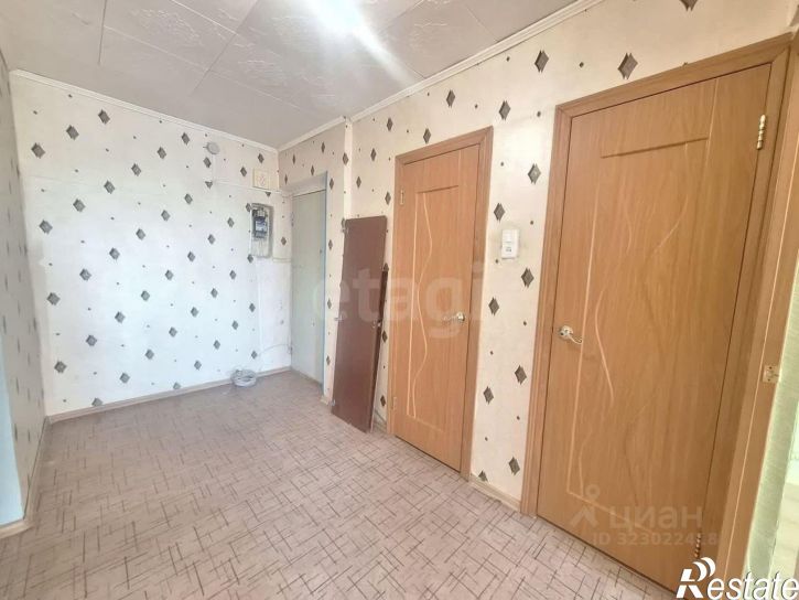 2-комн квартира улица Баныкина, 70,  д. 70