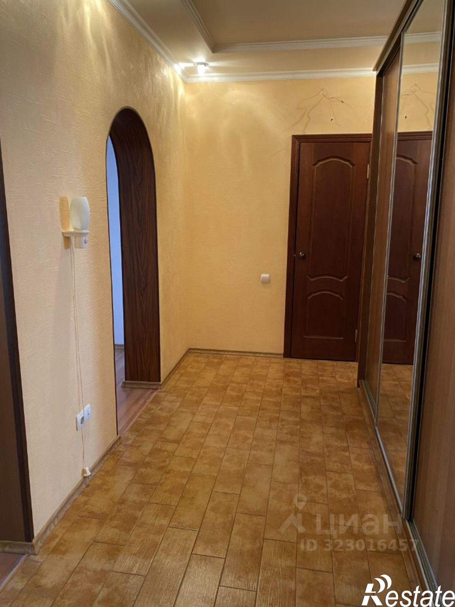 Сдать квартиру за 40 000 рублей на Ленинградская улица, 43