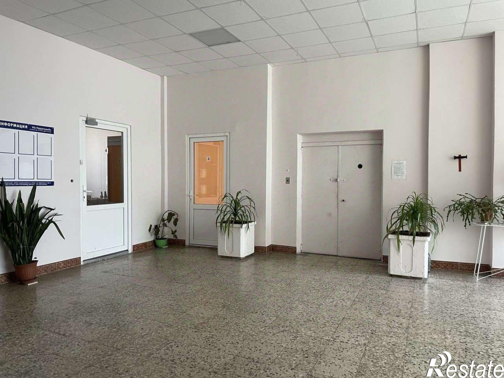 Купить офис, помещение под офис за 556 110 рублей на ул Карбышева, 2