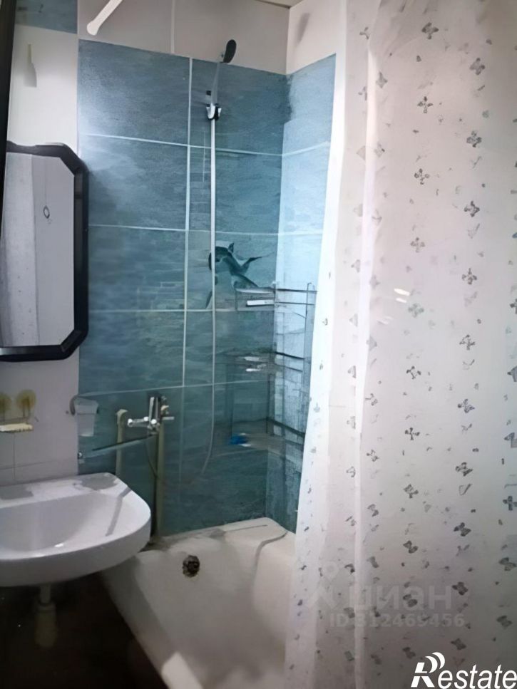 3-комн квартира б-р Королева, 18,  д. 18