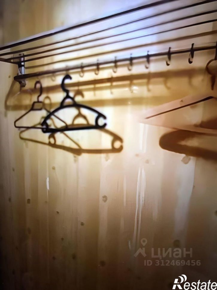 3-комн квартира б-р Королева, 18,  д. 18