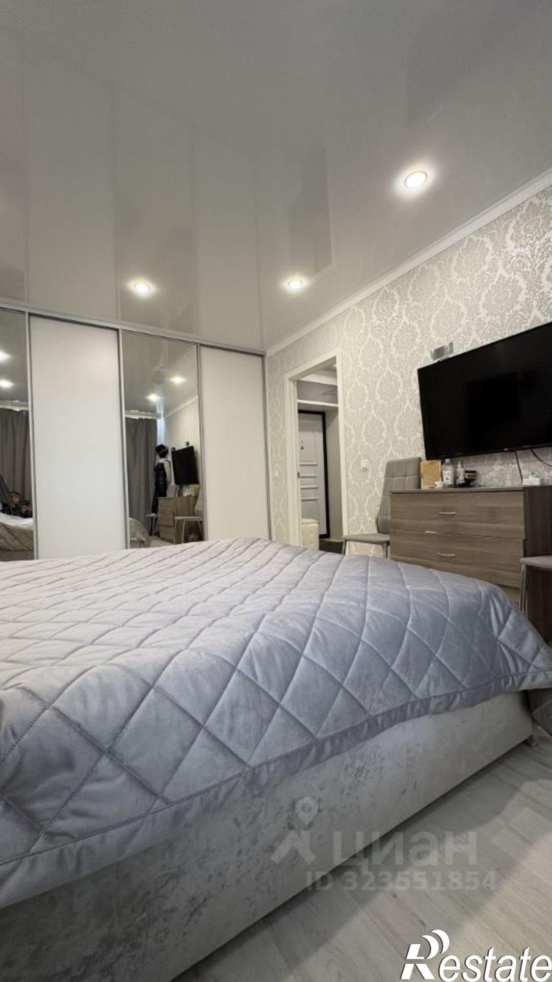 Купить квартиру за 12 499 000 рублей на ул 70 лет Октября, 33а