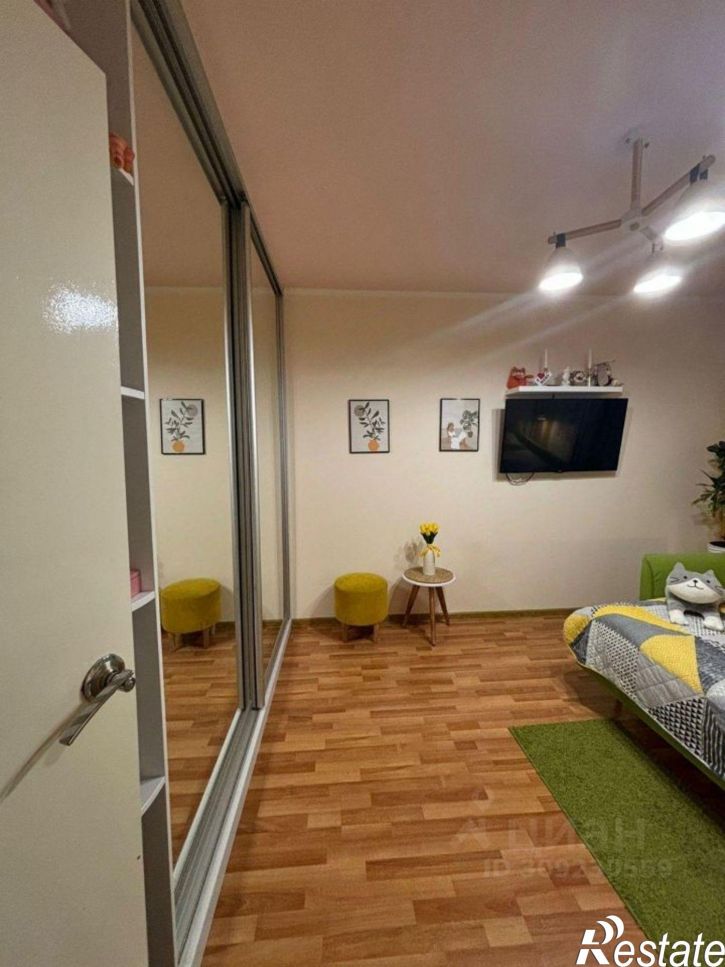 2-комн квартира улица Голосова, 77,  д. 77