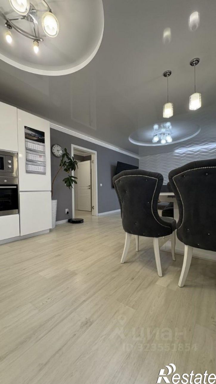 3-комн квартира ул 70 лет Октября, 33а,  д. 33а