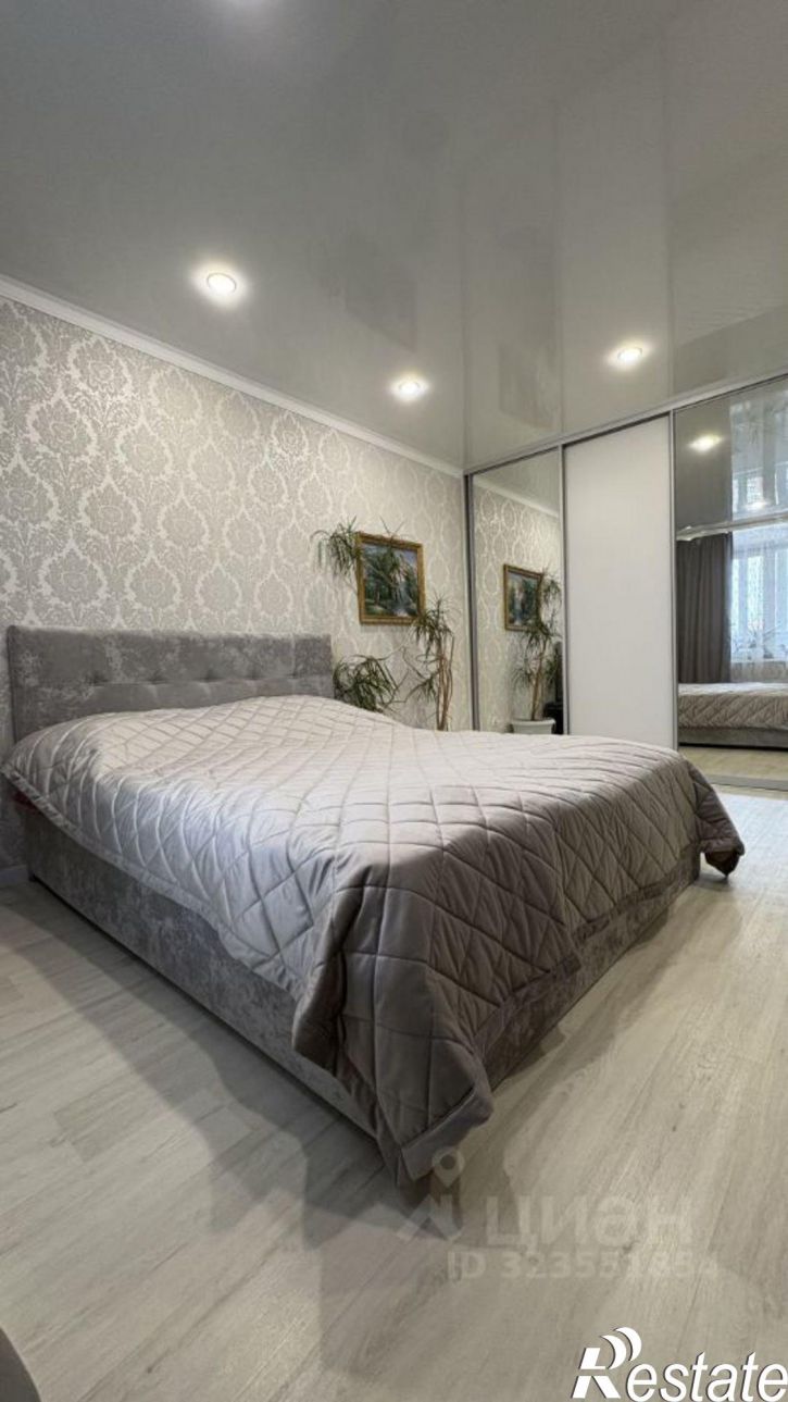 3-комн квартира ул 70 лет Октября, 33а,  д. 33а