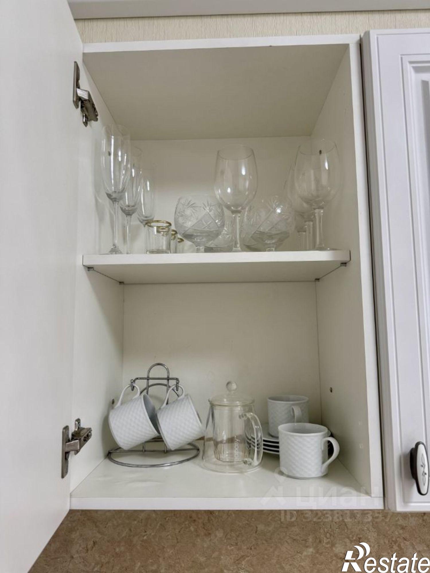 Сдать квартиру за 50 000 рублей на ул Революционная, 51