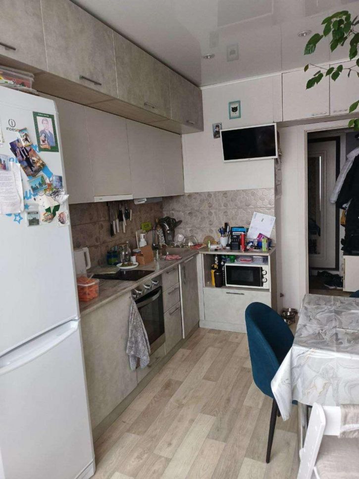 2-комн квартира Космонавтов бульвар, 32