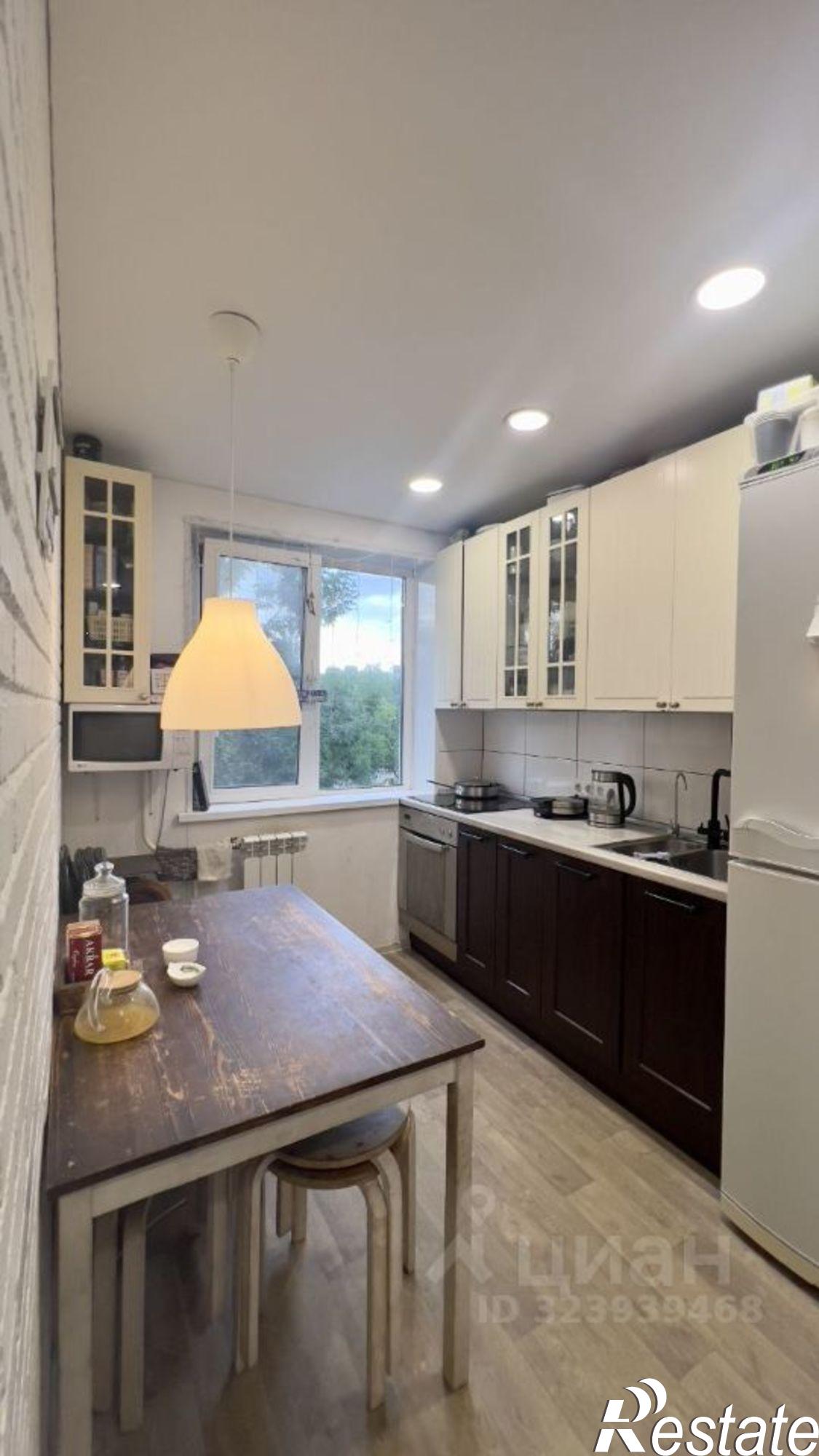 Купить квартиру за 4 750 000 рублей на Приморский б-р, 14