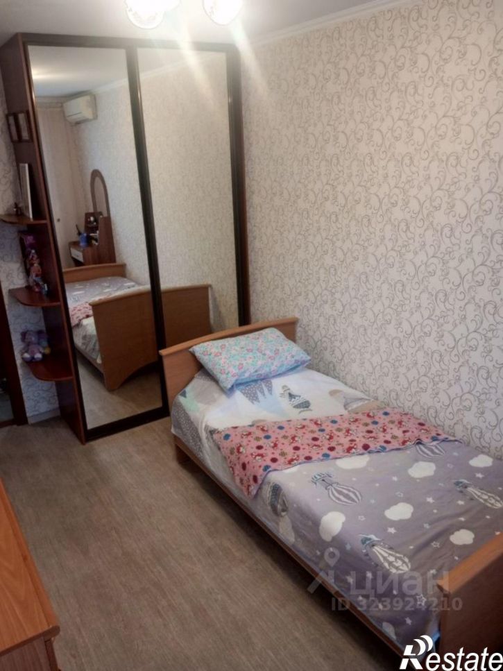 3-комн квартира ул Революционная, 18,  д. 18