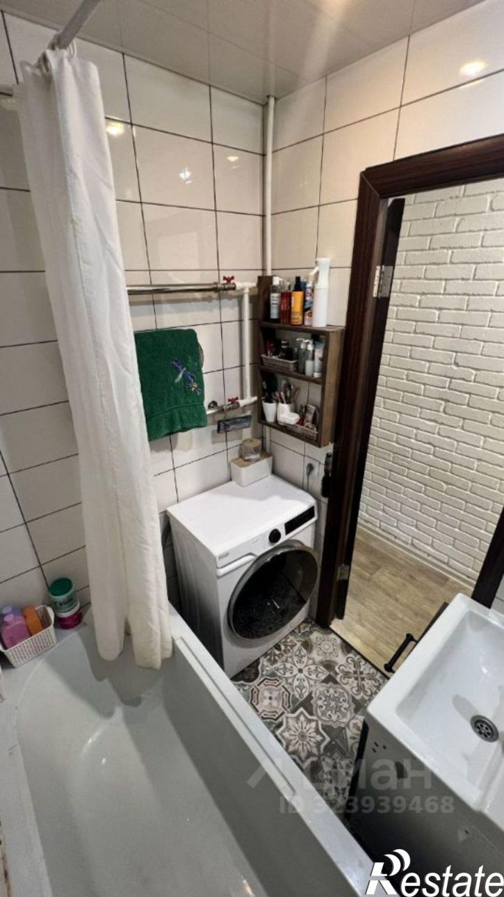 3-комн квартира Приморский б-р, 14,  д. 14