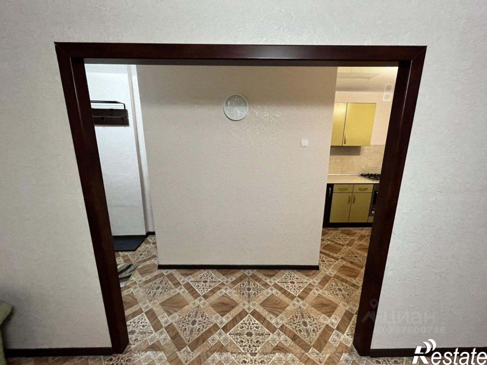 Сдать квартиру за 35 000 рублей на Ленинградская улица, 42