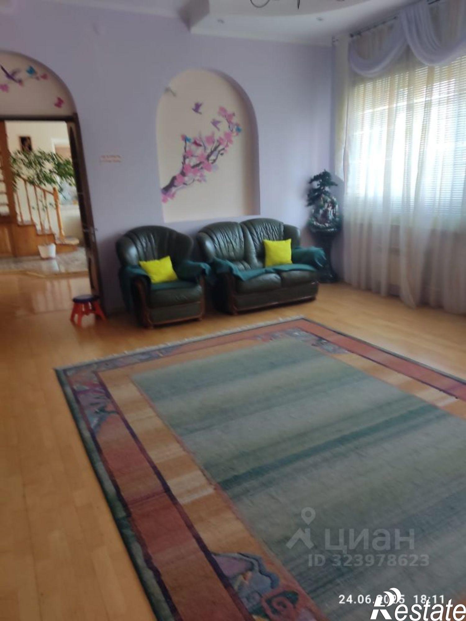 Сдать дачу, дом, коттедж за 65 000 рублей на Кооперативная улица, 123