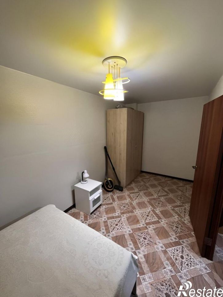 2-комн квартира Ленинградская улица, 42,  д. 42