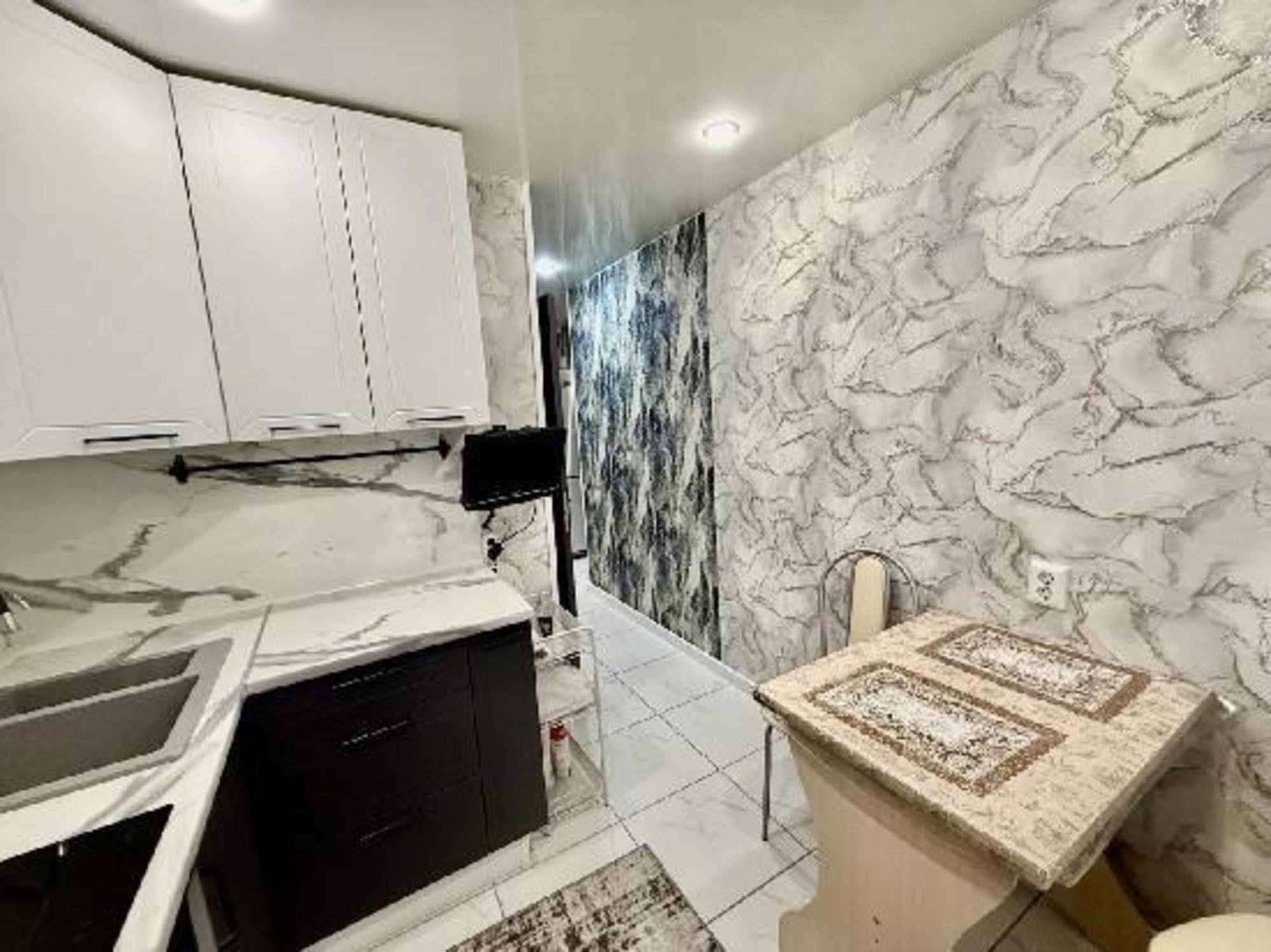 Купить квартиру за 3 811 000 рублей на Дзержинского, 75