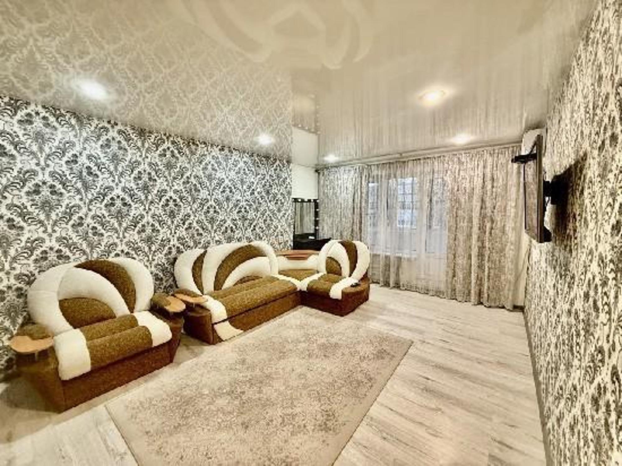 Купить квартиру за 3 811 000 рублей на Дзержинского, 75