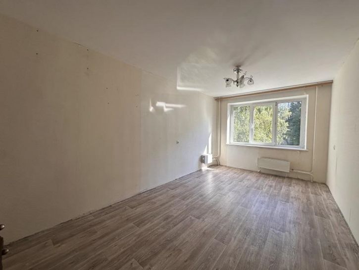 2-комн квартира Тополиная улица, 50