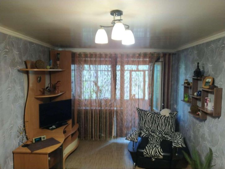 2-комн квартира Жилина улица, 12
