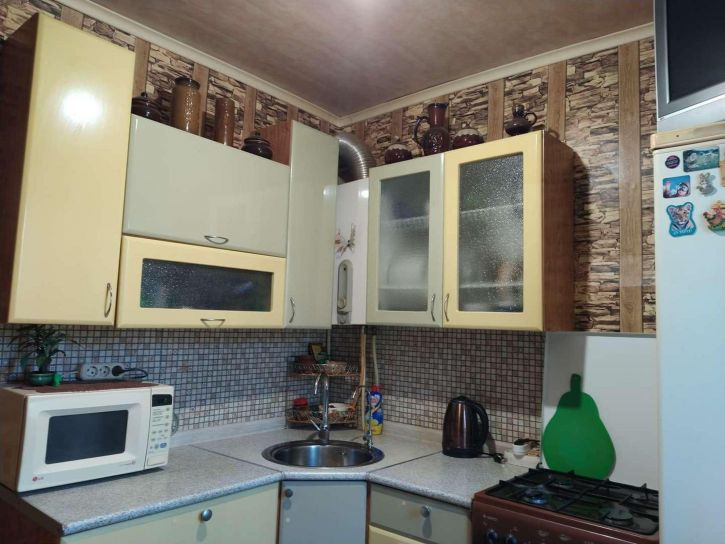 2-комн квартира Жилина улица, 12