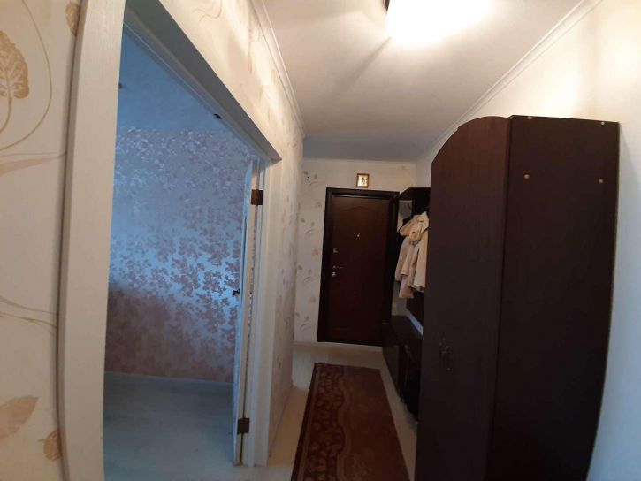 3-комн квартира 40 лет Победы улица, 104