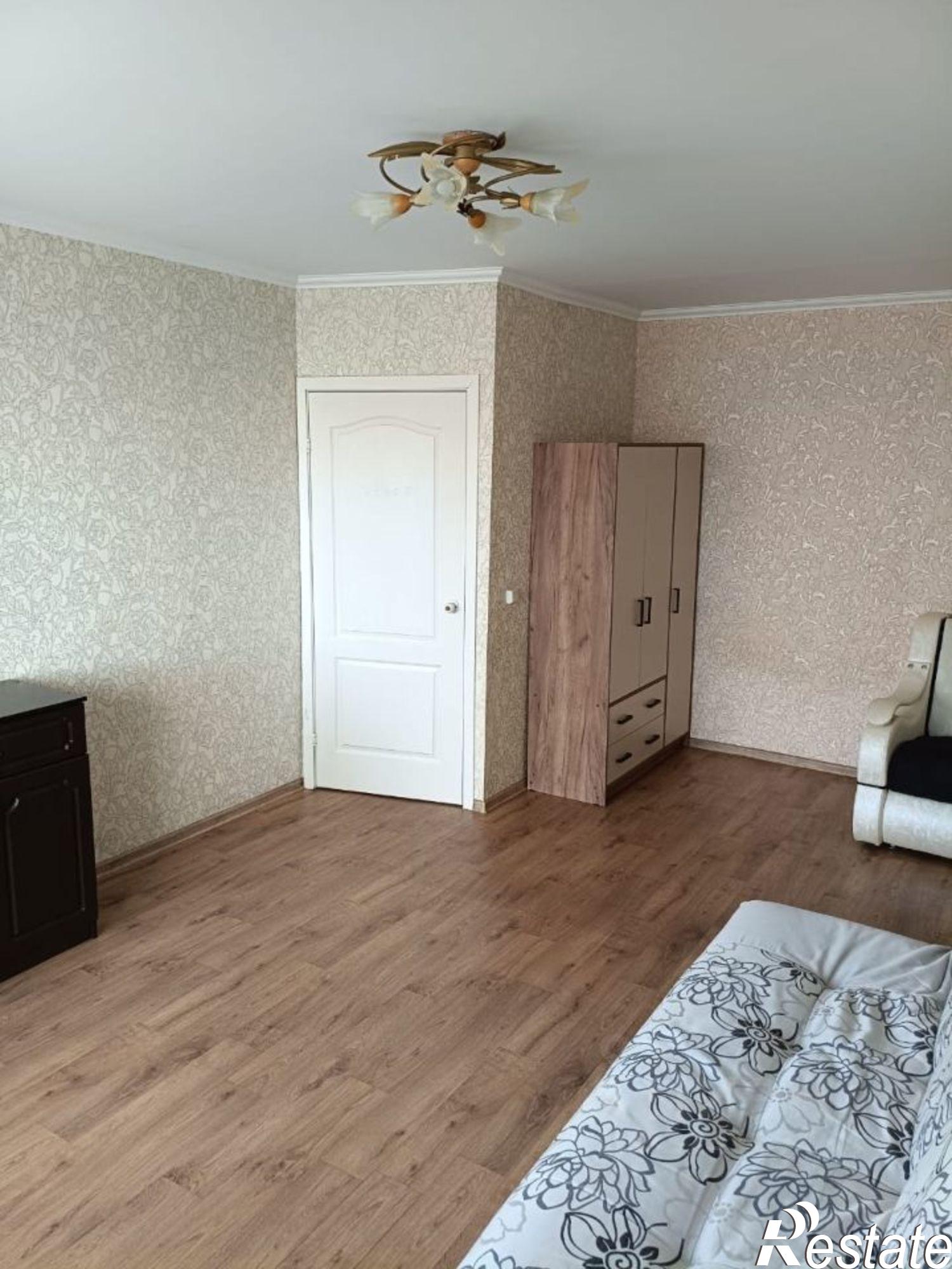 Сдать квартиру за 18 000 рублей на Цветной б-р, 22