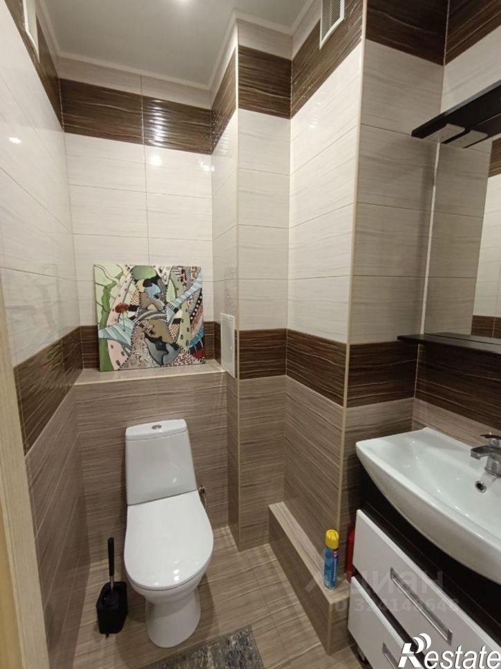 2-комн квартира Приморский б-р, 57,  д. 57